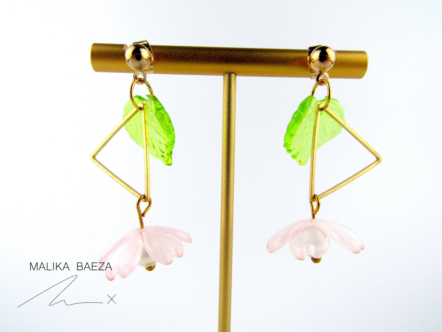 Triangle Sakura Pearl Dangle Earrings